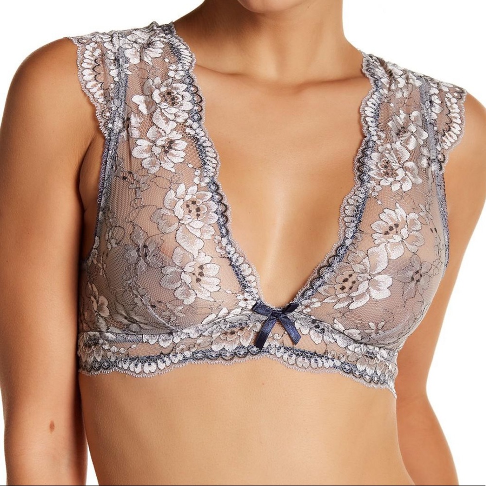 💐HP!💐 Sam Edelman Lace Cut Out Bralette